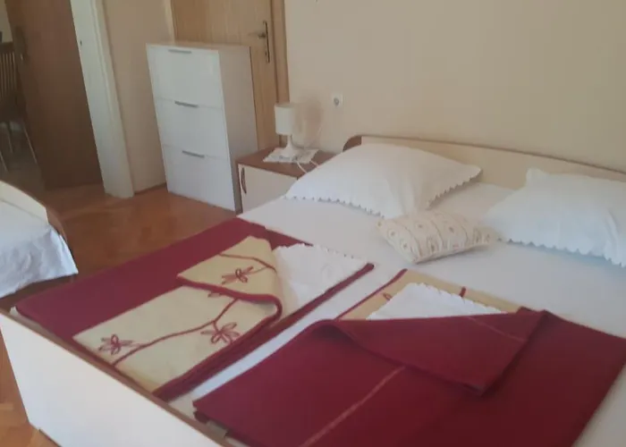 住宿加早餐酒店 Anka Bunic 3*