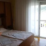 Anka Bunic krevet i doručak 3*