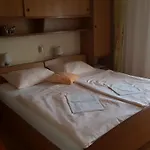 Anka Bunic krevet i doručak 3*