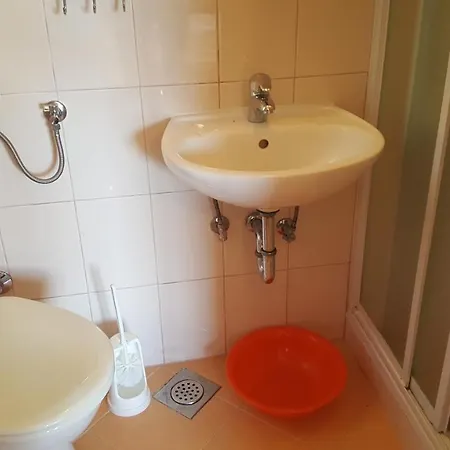 Anka Bunic B&B 라브