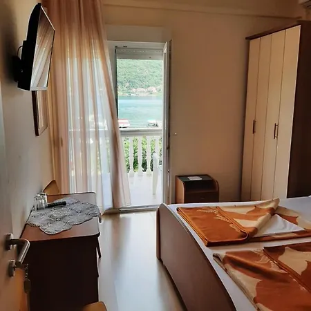 B&B Anka Bunic 라브