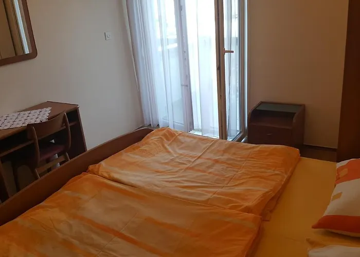 Anka Bunic 3* Rab Town